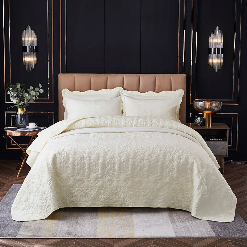 Quilted Bedspread Classic