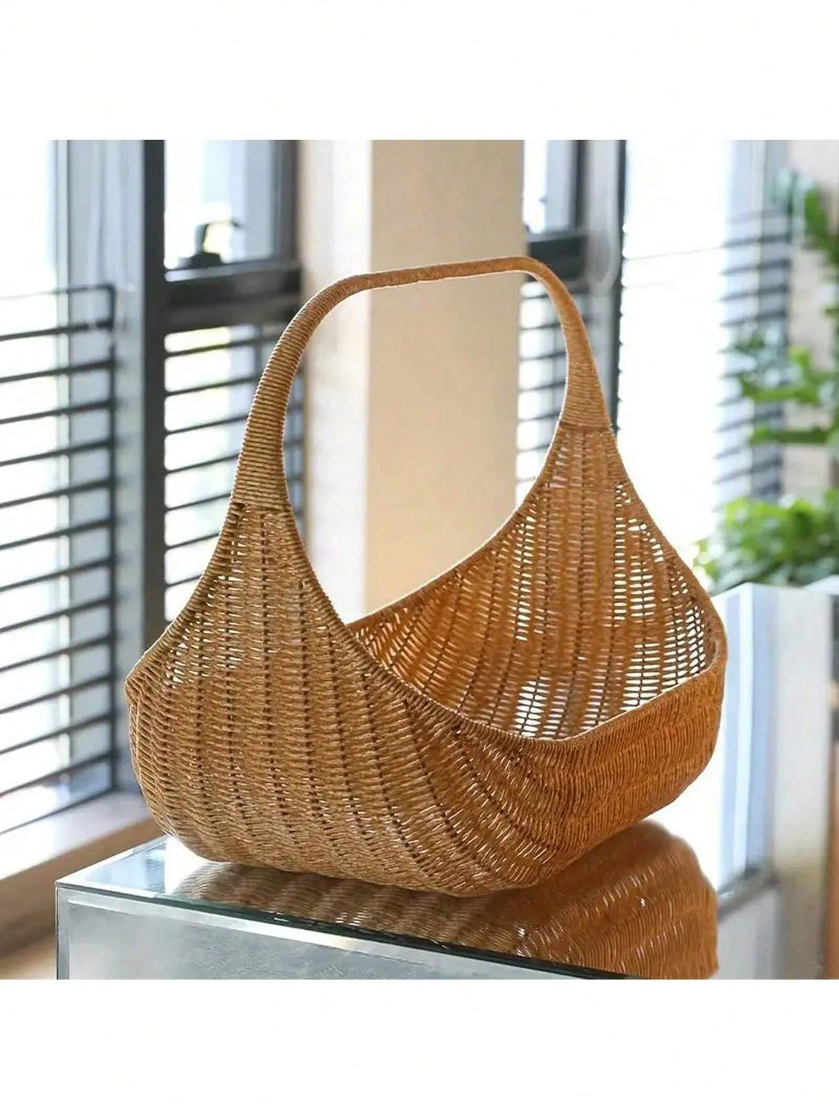 Elegant Bamboo Picnic Basket