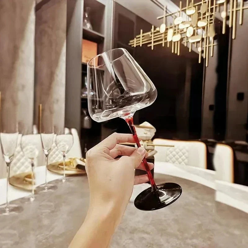 Elegant Crystal Wine Glass Set 720ml