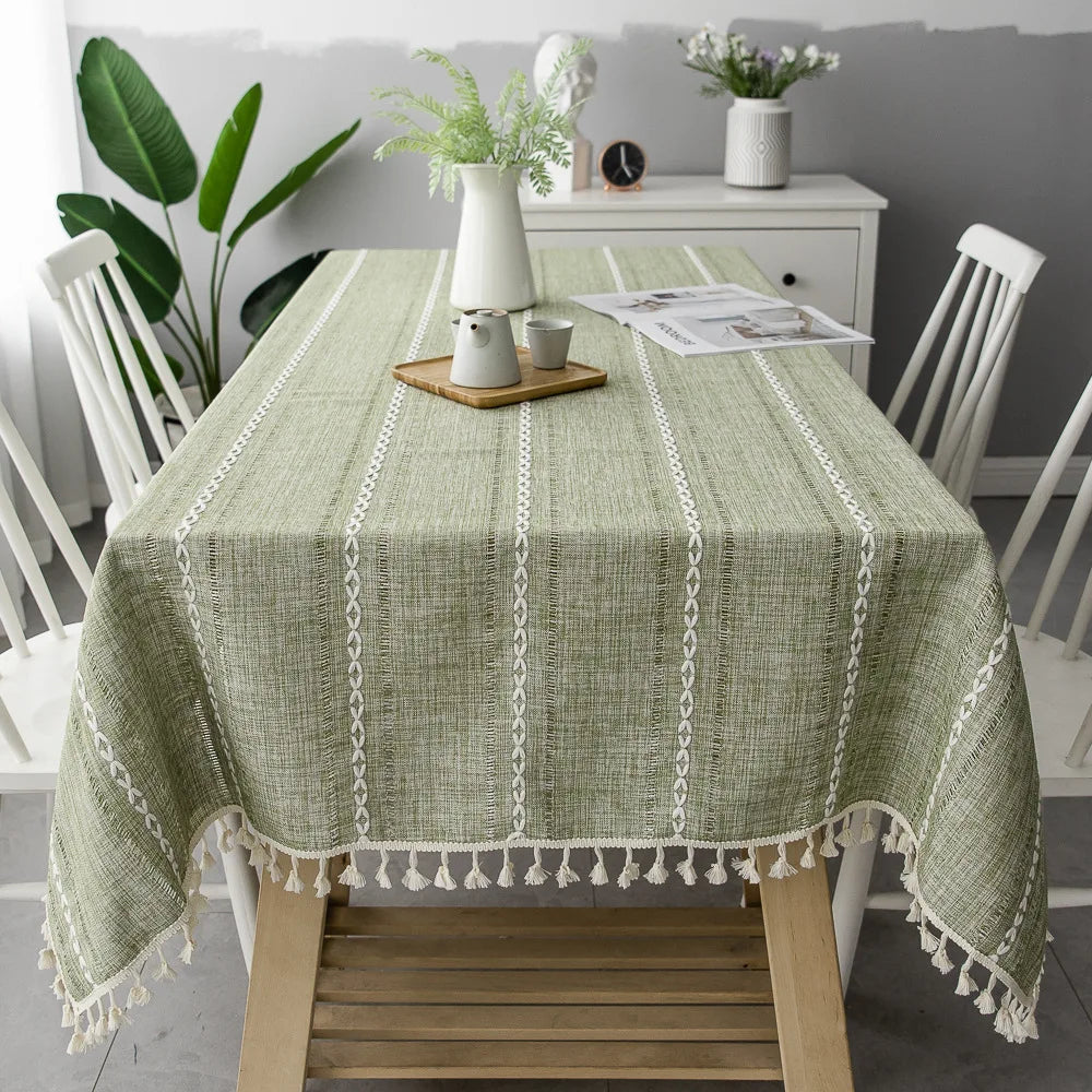 Elegant Striped Tablecloth with Tassels